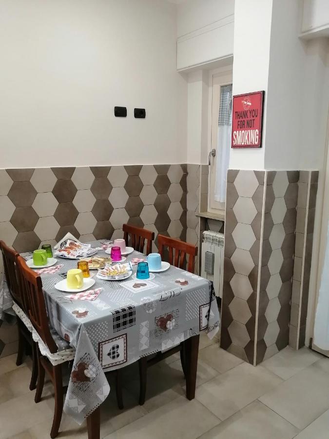 Trastevere & Gianicolo Sweet Rest Рим Екстер'єр фото
