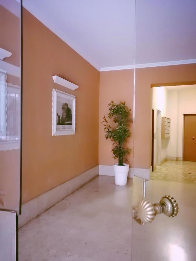 Trastevere & Gianicolo Sweet Rest Рим Екстер'єр фото